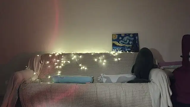 Snapshot of Pixxxis chatting on 30, 10, 2025 Pixxxis online show from 30, 10, 2025