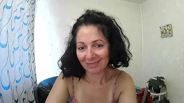 Snapshot of ValleriWind chatting on 3, 8, 2026 ValleriWind online show from 3, 8, 2026