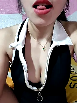 Ingrid428 online show from 8, 5, 2026