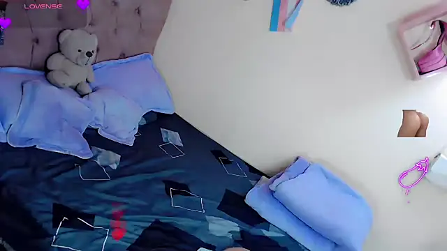 Snapshot of Percy-99 chatting on 25, 9, 2025 Percy-99 online show from 25, 9, 2025