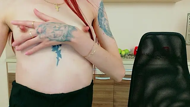 Snapshot of Julia_Jae chatting on 9, 2, 2026 Julia Jae online show from 9, 2, 2026