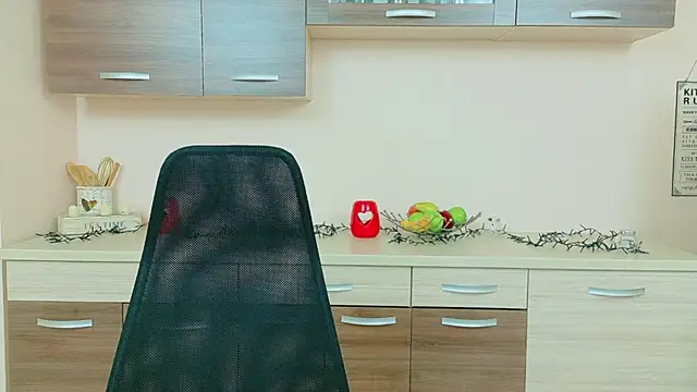 Snapshot of Julia_Jae chatting on 14, 3, 2026 Julia Jae online show from 14, 3, 2026