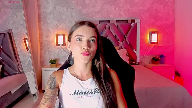 aitana baker  online show from 9, 1, 2026