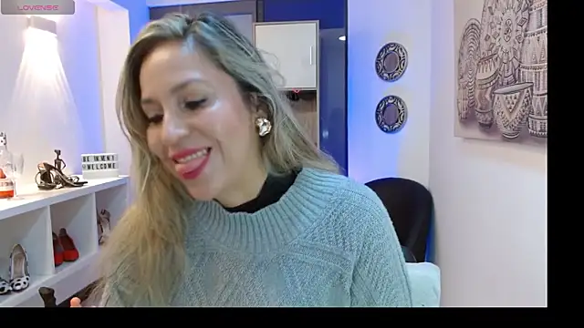 Snapshot of DianaPearls chatting on 9, 6, 2026 DianaPearls online show from 9, 6, 2026