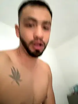 Yinigi online show from 7, 10, 2025