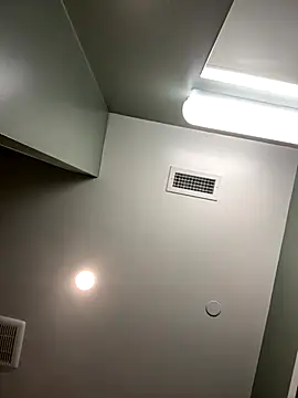 Yinigi online show from 26, 10, 2025