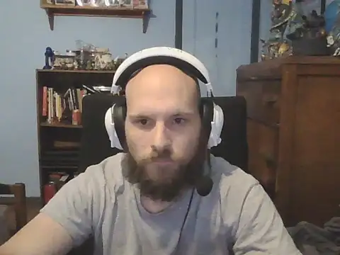 Snapshot of PDrents chatting on 11, 11, 2025 PDrents online show from 11, 11, 2025