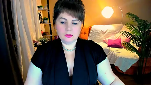 CrystaalStaar online show from 22, 11, 2025