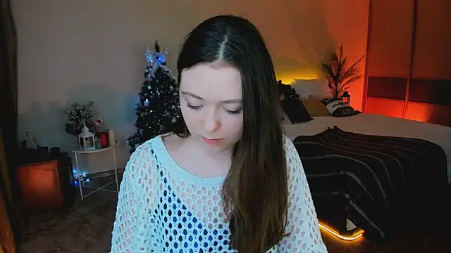 AlluringLookk online show from 19, 12, 2025