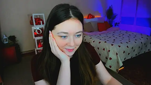 AlluringLookk online show from 12, 2, 2026