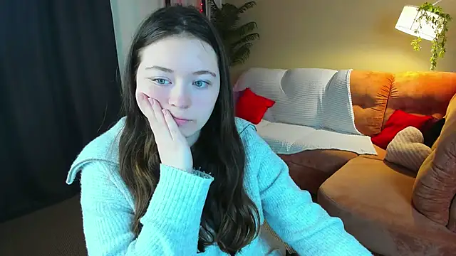 AlluringLookk online show from 3, 5, 2026