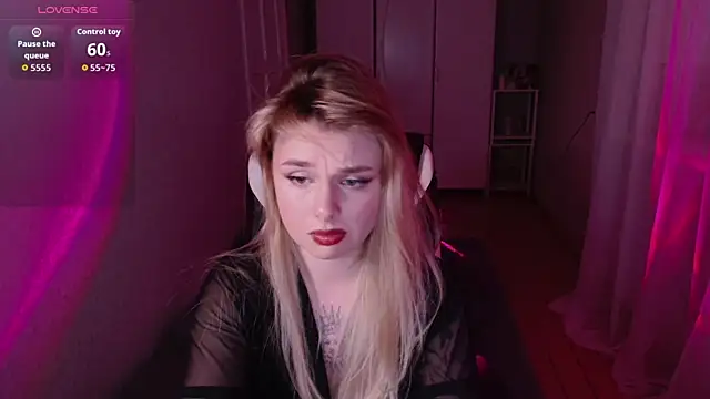 Snapshot of AngelicaHollywood chatting on 20, 3, 2026 AngelicaHollywood online show from 20, 3, 2026