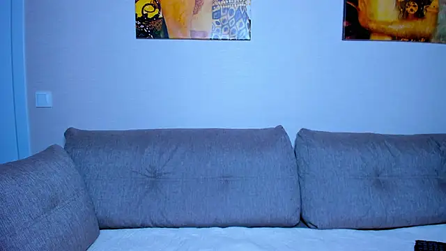 OliviaReece online show from 15, 5, 2026