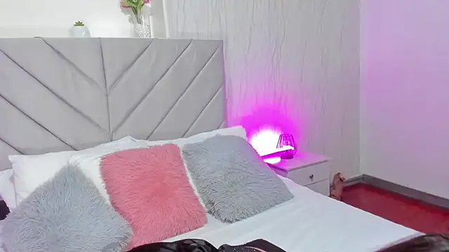 AmberSinner online show from 10, 10, 2025