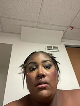 Cocomamii1 online show from 13, 1, 2026