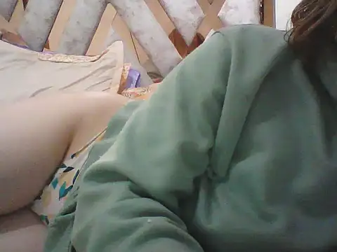 Snapshot of Carlotasex chatting on 16, 11, 2025 Carlotasex online show from 16, 11, 2025