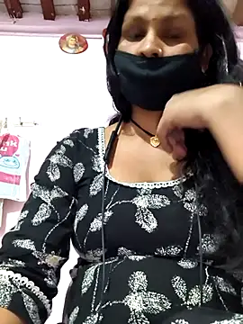 Snapshot of Love-pari077 chatting on 27, 4, 2026 Love-pari077 online show from 27, 4, 2026