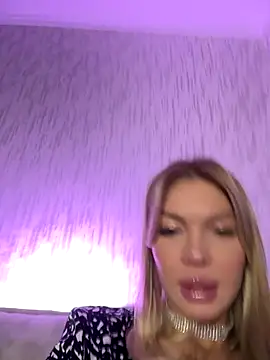 miss veroNika online show from 16, 12, 2025