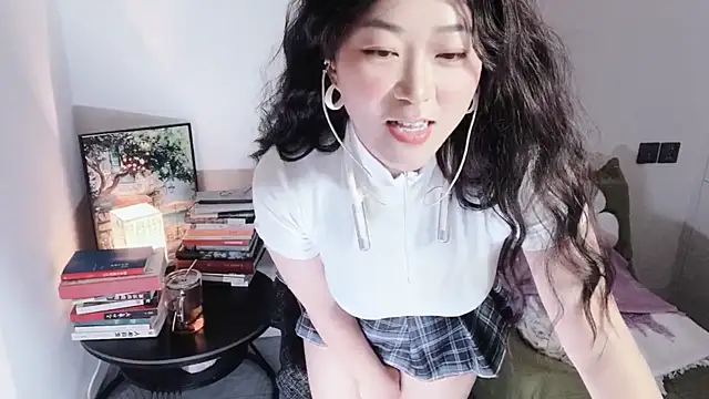 Emmaq996 online show from 20, 10, 2025