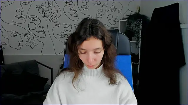 EmmanuellBrown online show from 4, 10, 2025