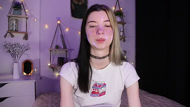 EmmieBlade online show from 24, 10, 2025