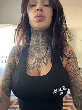 sereiaruiva99 online show from 3, 6, 2026