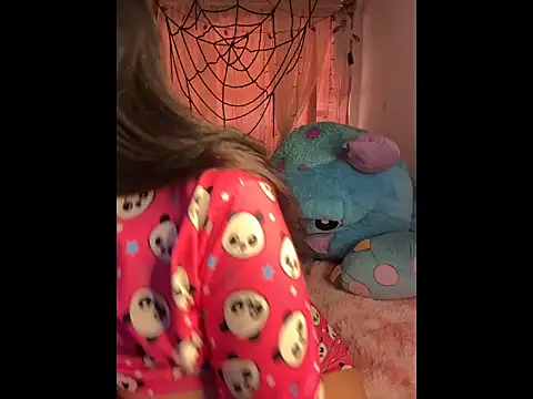 emma fiore4  online show from 14, 10, 2025