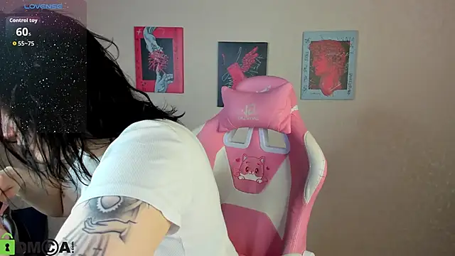 Michele Greenn online show from 4, 10, 2025