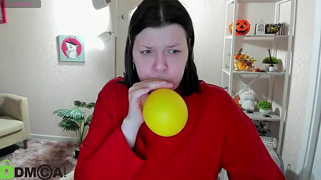 Michele Greenn online show from 2, 12, 2025