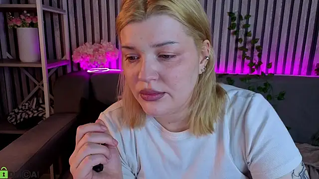 Michele Greenn online show from 28, 4, 2026