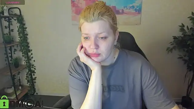 Snapshot of Michele_Greenn chatting on 30, 6, 2026 Michele Greenn online show from 30, 6, 2026