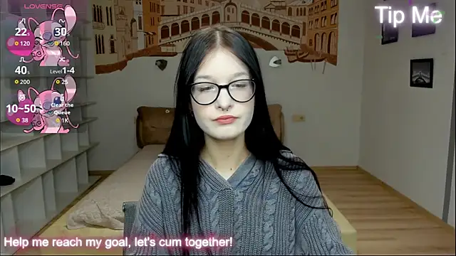 AlicaMoons online show from 3, 10, 2025