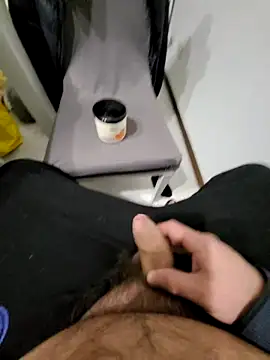 giova17cm online show from 24, 11, 2025