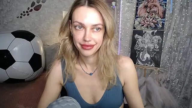 Snapshot of NickyAdamidi chatting on 14, 6, 2026 NickyAdamidi online show from 14, 6, 2026