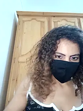 Snapshot of ghadiraa chatting on 14, 12, 2025 ghadiraa online show from 14, 12, 2025