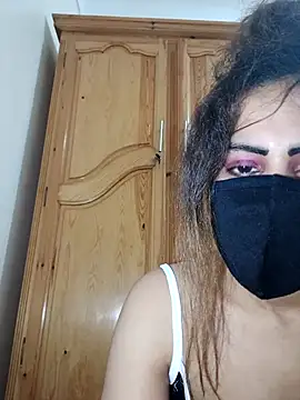 Snapshot of ghadiraa chatting on 8, 1, 2026 ghadiraa online show from 8, 1, 2026