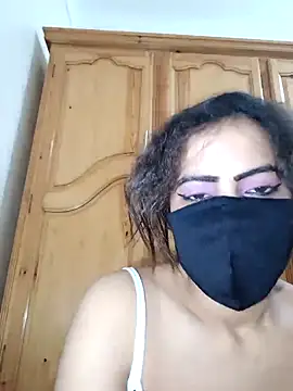 Snapshot of ghadiraa chatting on 7, 2, 2026 ghadiraa online show from 7, 2, 2026