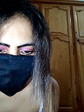 Snapshot of ghadiraa chatting on 5, 3, 2026 ghadiraa online show from 5, 3, 2026