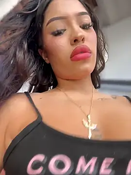 Snapshot of MystiqueXXX chatting on 1, 6, 2026 MystiqueXXX online show from 1, 6, 2026