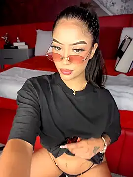 Snapshot of MystiqueXXX chatting on 19, 6, 2026 MystiqueXXX online show from 19, 6, 2026