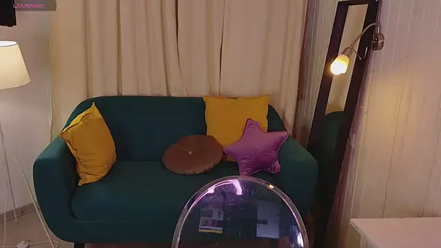 Snapshot of May_suki chatting on 7, 3, 2026 May suki online show from 7, 3, 2026