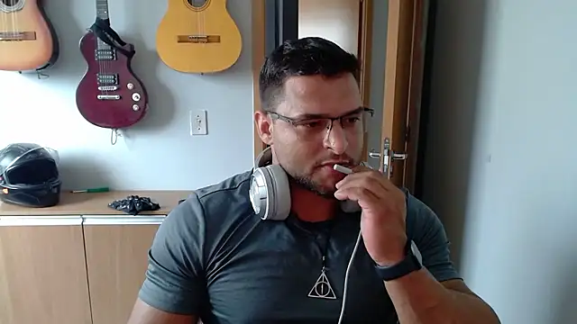 Snapshot of KRYSTALIZEDY chatting on 17, 1, 2026 KRYSTALIZEDY online show from 17, 1, 2026