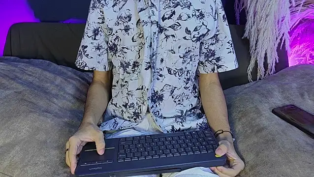 spicy adonhis online show from 1, 5, 2026