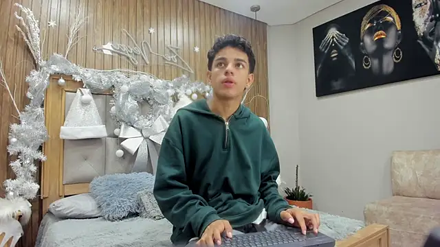 owen  johnson online show from 22, 12, 2025