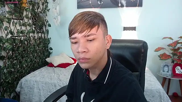 Snapshot of nathanclay chatting on 11, 9, 2025 nathanclay online show from 11, 9, 2025