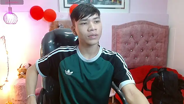 Snapshot of nathanclay chatting on 23, 9, 2025 nathanclay online show from 23, 9, 2025