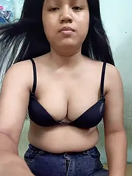 BabySweet-18 online show from 4, 5, 2026
