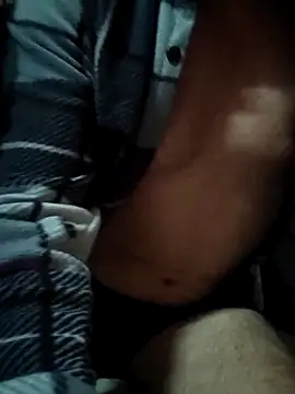 Snapshot of Ynsemr chatting on 22, 10, 2025 Ynsemr online show from 22, 10, 2025