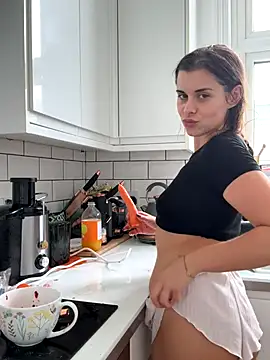 AlitaNova online show from 26, 9, 2025