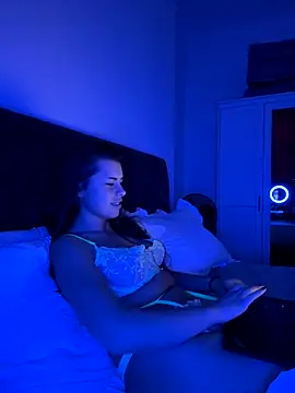 AlitaNova online show from 16, 10, 2025